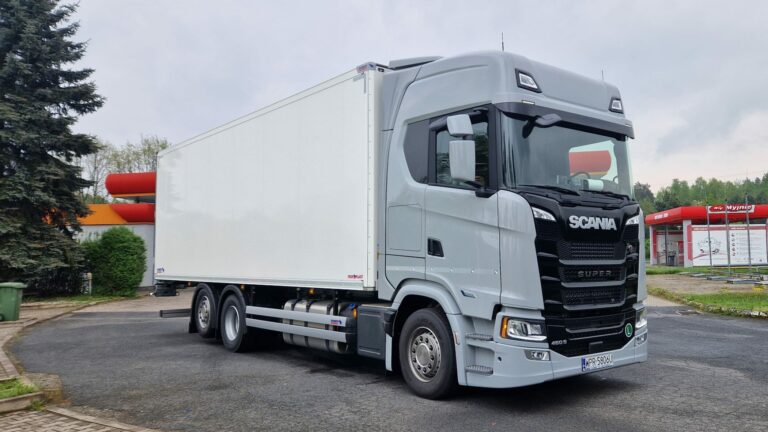 WhatsApp Image 2025-04-26 at 11.23.32